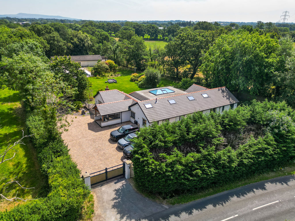 Runshaw Lane Euxton